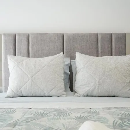 Apartment Rua Professora Virgilia Bloco A Porta N 2 1 Esq