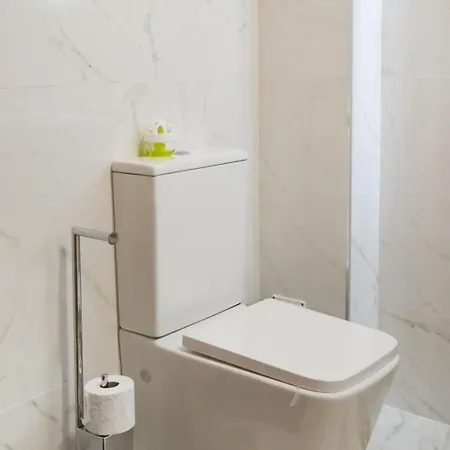 Apartment Rua Professora Virgilia Bloco A Porta N 2 1 Esq Nazaré